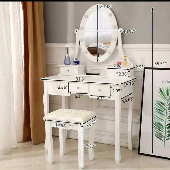 Vanity desk with lighted mirror - Picture 5 of 5